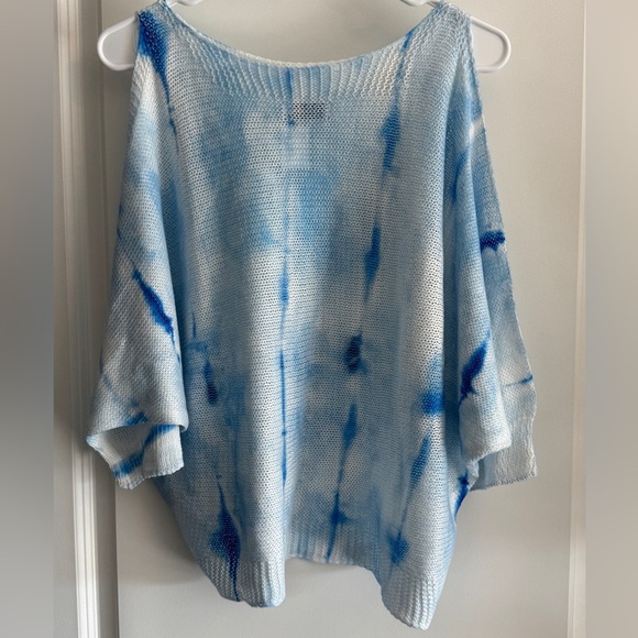 Luisa’s Ricci Blue Tie-Dye Knit Top - Picture 9 of 9